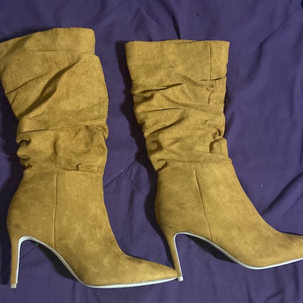 Slouchy boots